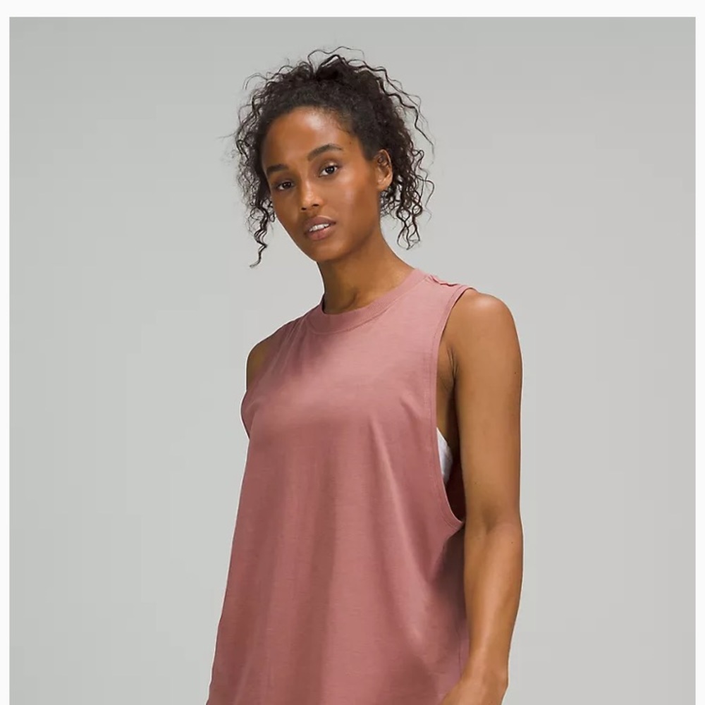 Lululemon all yours rank size 6